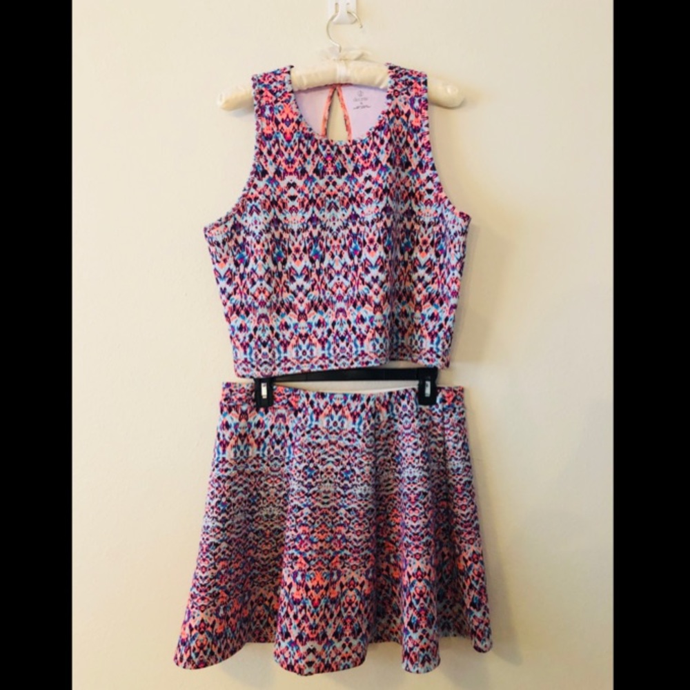 A Decree tank and skirt set